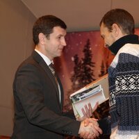 На прошедшем 26 декабря, празднике, в калужском Доме музыки чествовали победителей городского конкурса «Лучшее территориальное общественное самоуправление». Прекрасный зал собрал в своих стенах власти города, которые представлял Городской Голова Калуги Дмитрий Разумовский и Глава городского самоуправления Александр Иванов